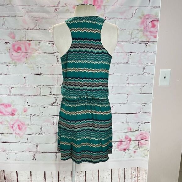 🔥5 for $25 sale🔥 Parker Women's Zigzag Print Uneven Shoulder Silk dress - Picture 5 of 9